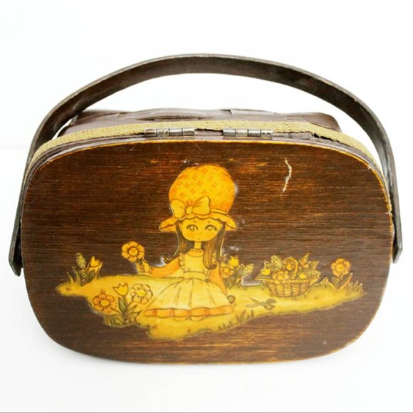 1960s Picnic Decoupage Basket Wooden Box Purse | 60s | Vintage | Bags | Purses - Picture 5 of 5